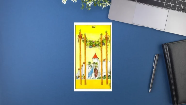 塔羅牌意解析｜Four of wands 權杖四